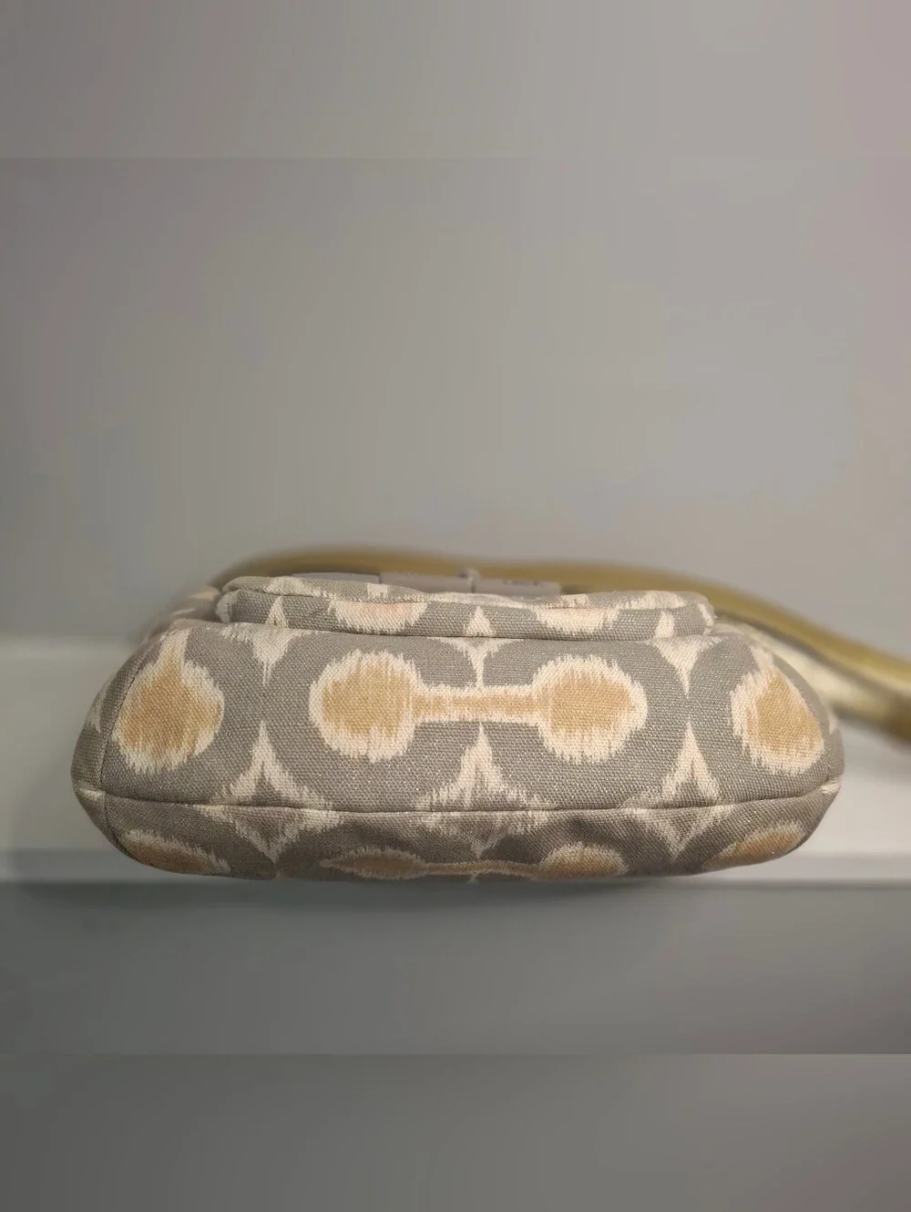Coach Kristin Op Art Ikat Hobo Bag 16936 EUC